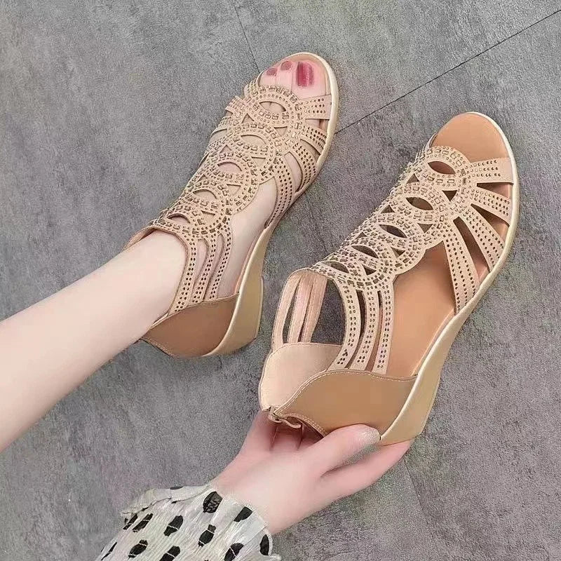 Women‘s Casual Soft Leather Roman Sandals 2024 Summer New Designer Soft Sole Outwear Wedge Slippers Fashion Platform Shoes