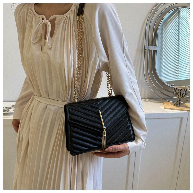 Chain Tassel Shoulder Crossbody Bags Women Fashion Small Square Bag - fadidesign