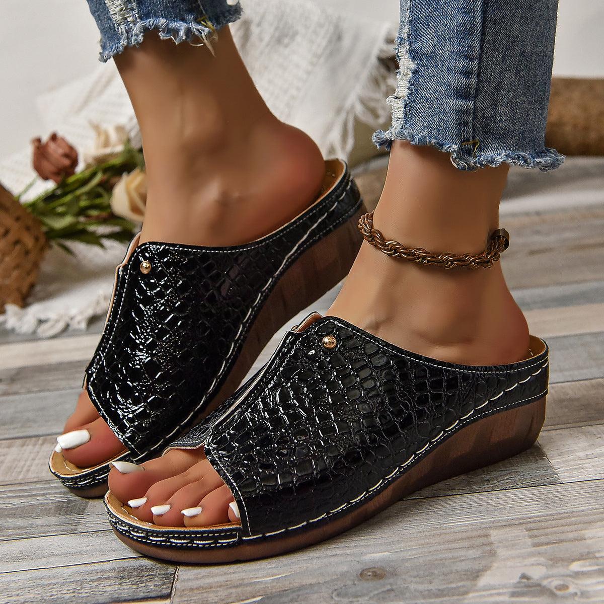 Fashion Crocodile-pattern Wedges Sandals Summer Outdoor Thick-soled Slippers Fish Mouth Shoes For Women - fadidesign