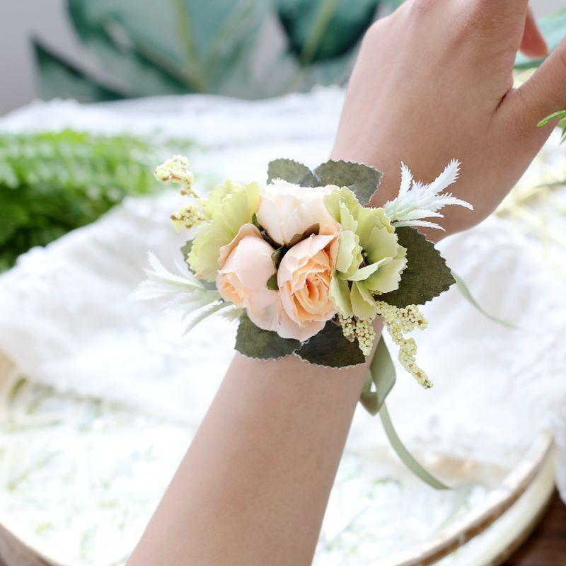 Gift Wrapping Groom And Groomsman Corsage - fadidesign