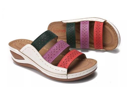 Large Size Women Hollow Out Rainbow Stitching Slippers - fadidesign