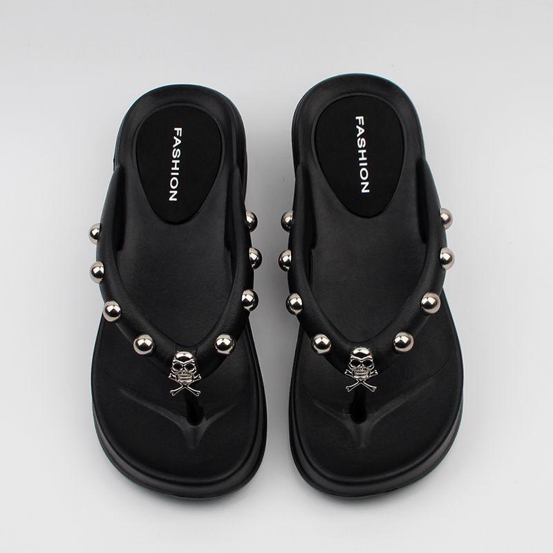 New Summer Thick Bottom Wedge Outdoor Rivet Slippers For Women - fadidesign