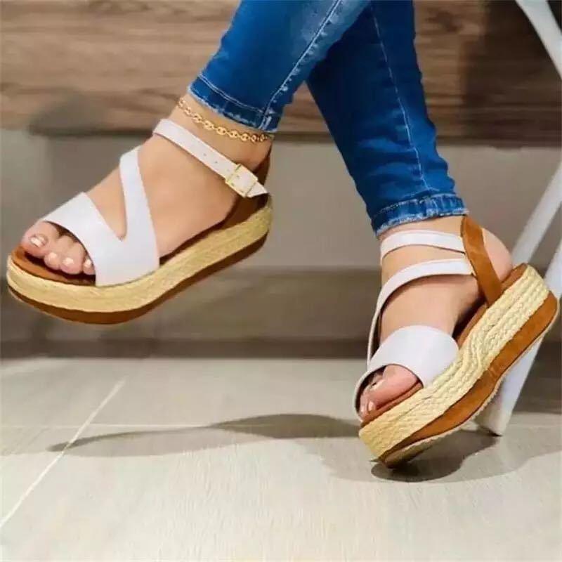 Platform Sandals Hollow Buckle Women's Shoes - fadidesign