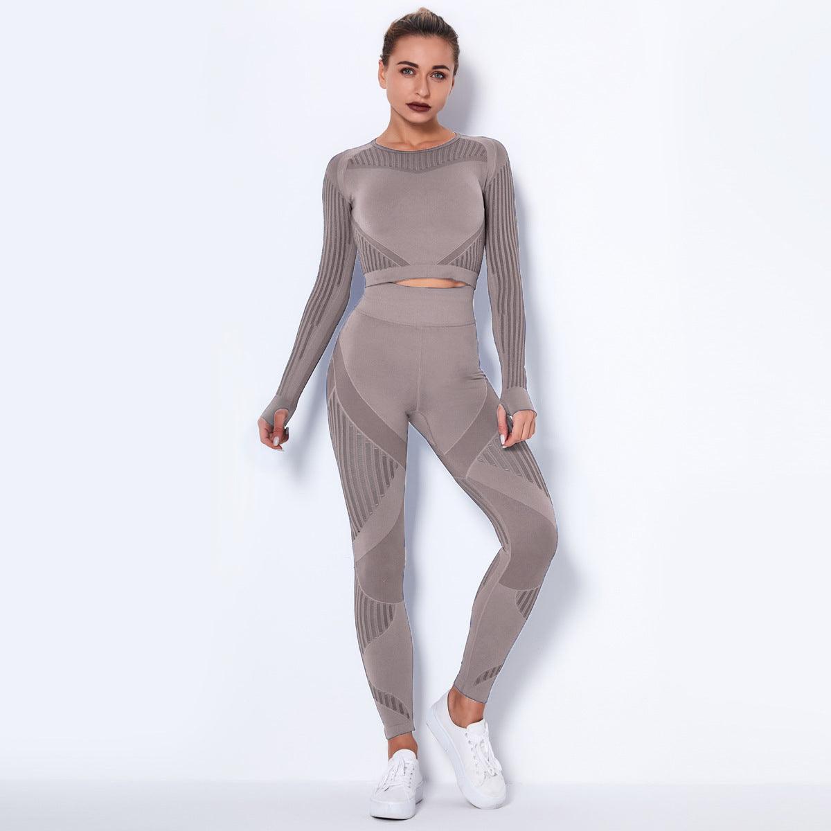 Seamless Knitted Absorbent Yoga Long-Sleeved Suit Yoga Wearsuit - fadidesign